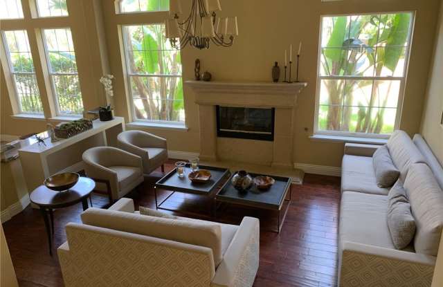 5722 Ocean Vista Drive Gallery 3