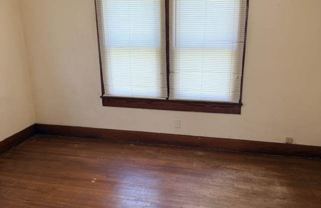 529 Cedar Crest Ct Gallery 1