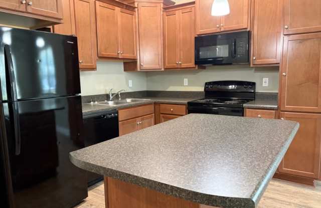 2206 Cedarbrook Court - 1 Gallery 3