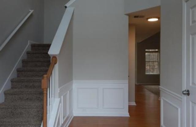 4401 Dickens Court NW Gallery 3