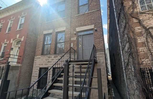 1531 W THOMAS Street photos photos