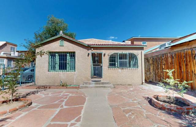 2001 Coal Pl SE - 2001 Coal Place Southeast, Albuquerque, NM 87106