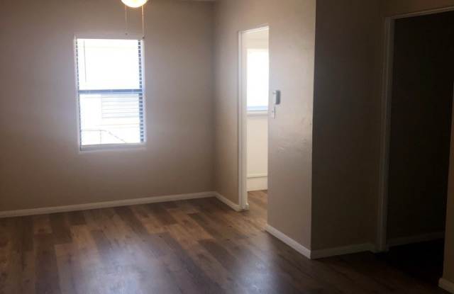 3 Blocks from the Beach - Garage Included! Gallery 2