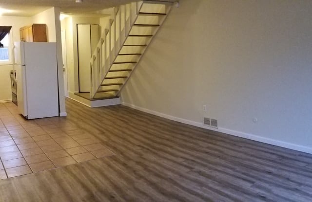 1200 Sir Galahad Dr Apt B - 1200 Sir Galahad Drive, Lafayette, CO 80026