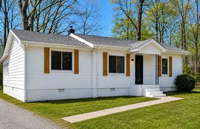 3 Bedroom Pet Friendly Home For Rent Near Post! photos photos 3 Bedroom Pet Friendly Home For Rent Near Post! photos photos