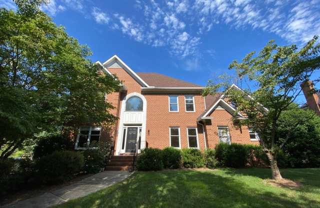 1800 Curraghmore Rd photos photos