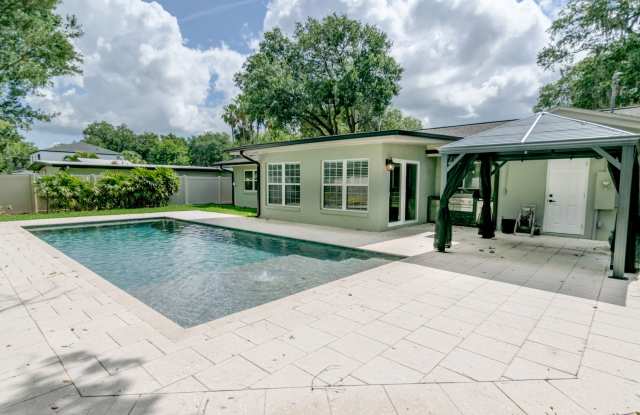 Gorgeous Mid-Centry Modern 3bed/2bath with a Private Pool For Rent in Winter Park! - 2031 Temple Drive, Winter Park, FL 32789