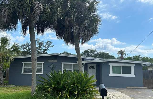 7313 ROYAL PALM DRIVE - 7313 Royal Palm Drive, New Port Richey, FL 34652