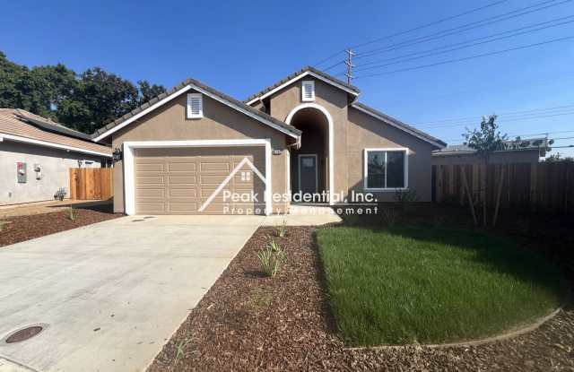 Brand New Citrus Heights 4bd/2ba Home with 2 Car Garage Gallery 2