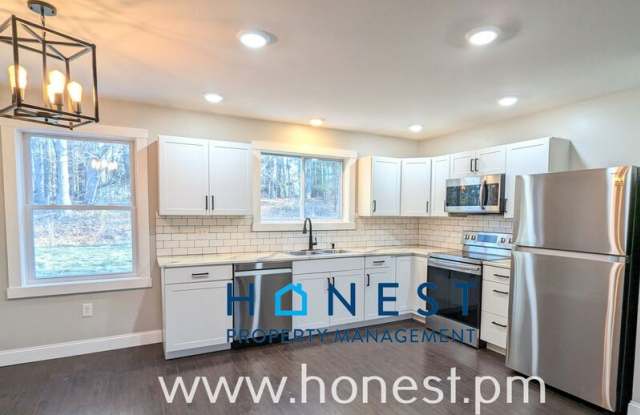 20 Lexi Lane - 20 Lexi Lane, Kennebec County, ME 04345