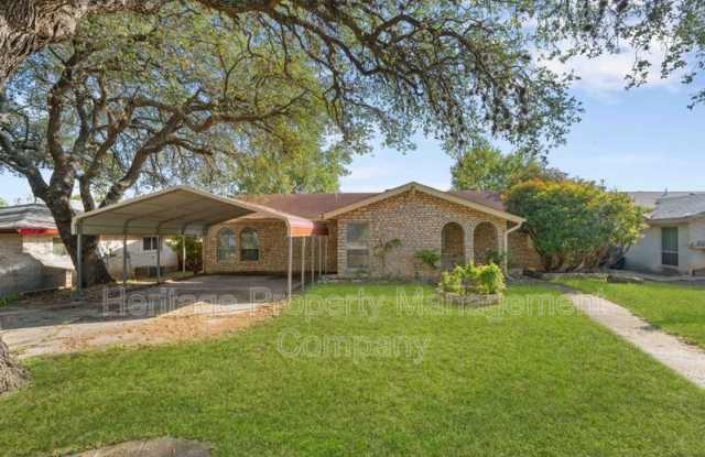6323 Forest Bend photos photos