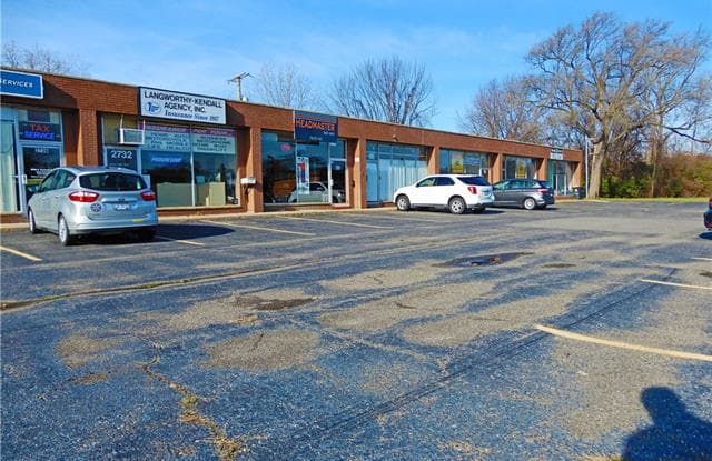 2714 S NEWBURGH Road - 2714 S Newburgh Rd, Westland, MI 48186