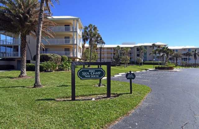8830 S Sea Oaks Way unit: 101 photos photos