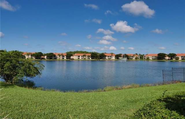 6544 Huntington Lakes Cir Gallery 1