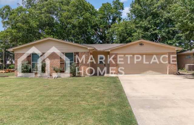 2801 Fairbrook St - 2801 Fairbrook Street, Irving, TX 75062