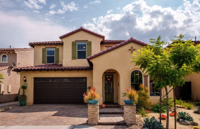519 Machado Way - 519 Machado Way, Vista, CA 92083