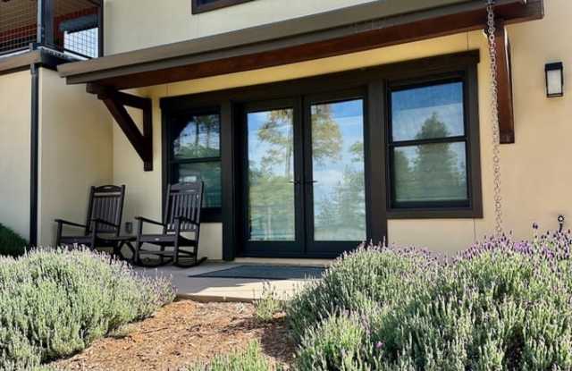 10359 Buffington Court - 10359 Buffington Court, Nevada County, CA 95959