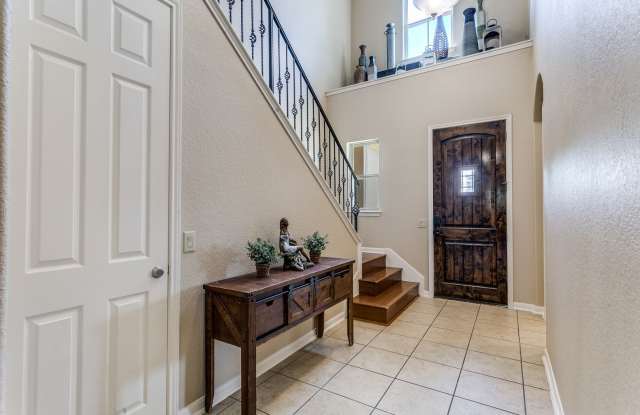 24114 Stately Oaks Gallery 2