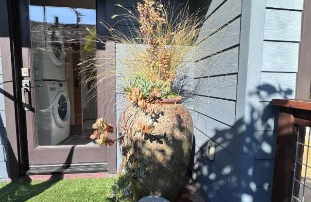 1310 W Cliff DR Gallery 3