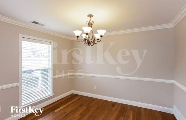 10258 Spruce Grove Lane Gallery 3