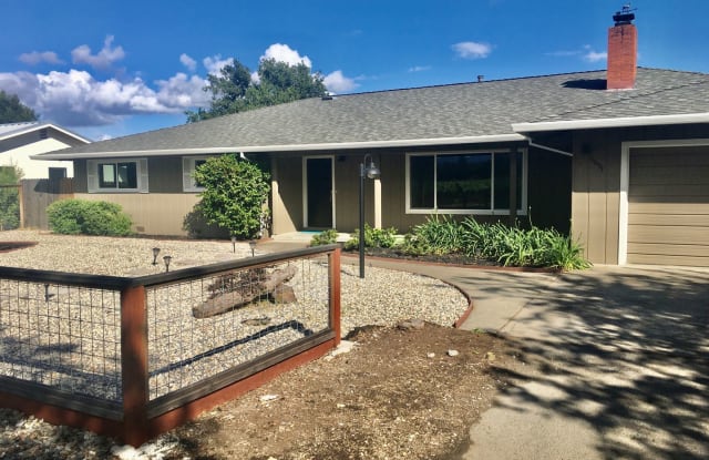 1691 Sulphur Springs Rd. - 1691 Sulphur Springs Ave, St. Helena, CA 94574