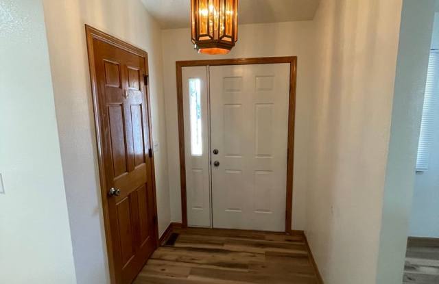 2315 43rd Avenue Ct. Gallery 4
