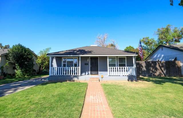 221 Camellia Way - 221 Camellia Way, Modesto, CA 95354