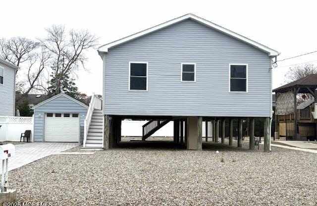 686 Bayview Drive photos photos