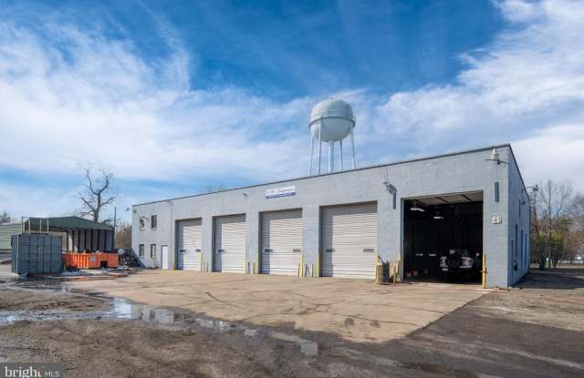41 RV Parkway Gallery 2