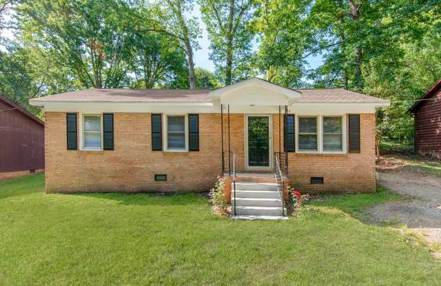 Charming 3-bedroom, 1-bath home in Stanley, NC photos photos