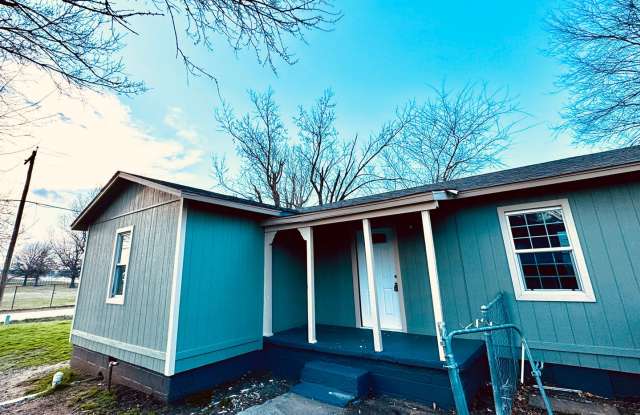 4 Bedroom 1 Bath home - 3453 North Delaware Avenue, Tulsa, OK 74110