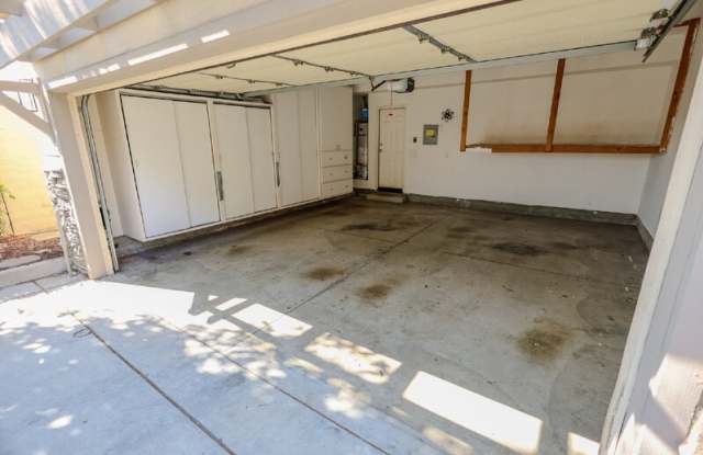 2942 Claremore Ln Gallery 4