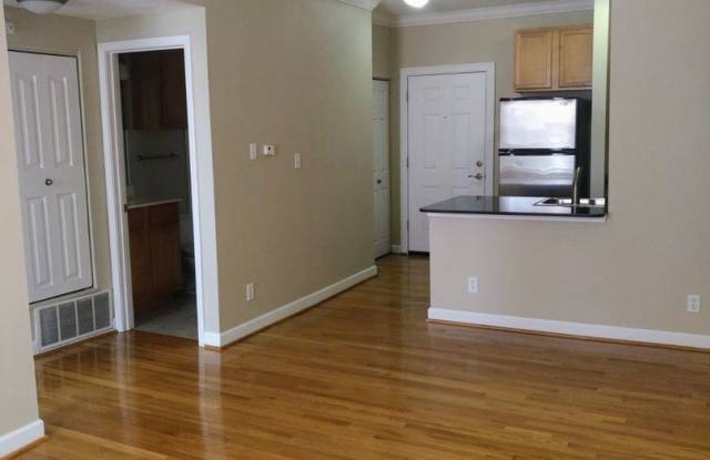 5636 Waterman Blvd #21 Gallery 2