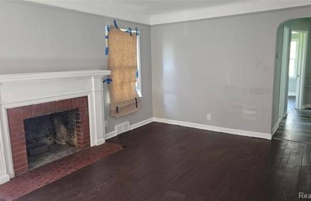 11837 Roxbury Street Gallery 2