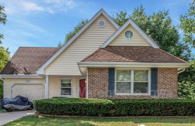 4816 Westwood Drive - 4816 Westwood Drive, West Des Moines, IA 50265