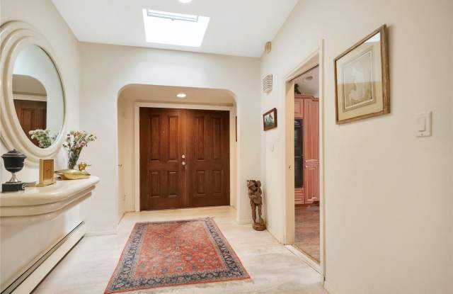 75 Meadow Woods Road Gallery 3