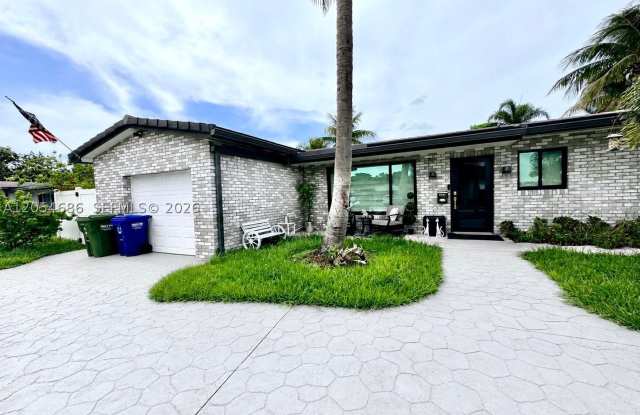 8641 NW 19th St Gallery 2