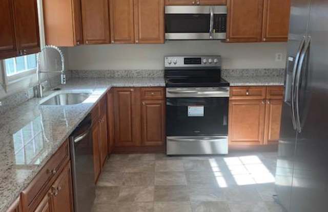 6281 RATHLIN DRIVE Gallery 3
