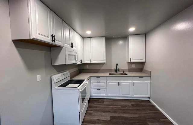 3913 Soranno Ave Apt D photos photos 3913 Soranno Ave Apt D photos photos