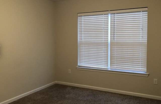 308 Teakwood Drive Gallery 4
