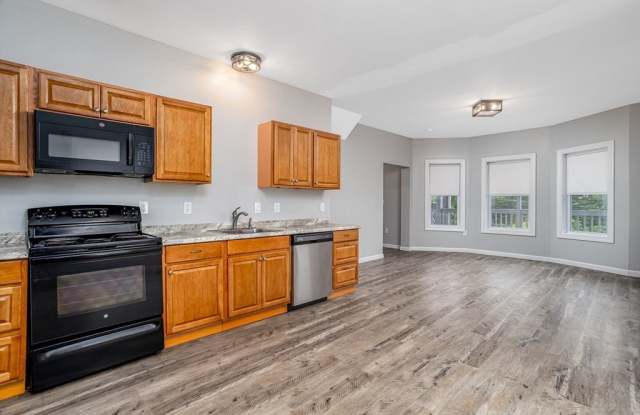 176 Blossom St. unit: 1 photos photos