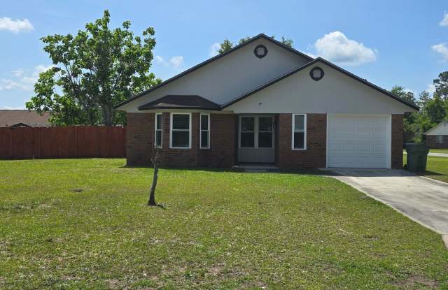 FOR RENT photos photos FOR RENT photos photos