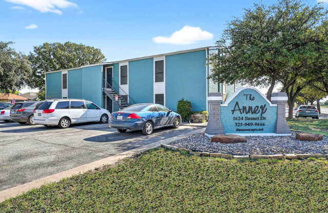 The Annex photos photos The Annex photos photos