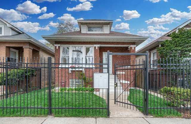 1714 N Laramie Avenue photos photos