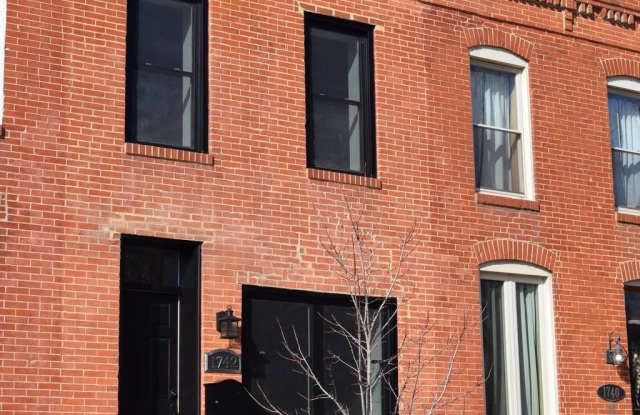 1742 JOHNSON STREET Gallery 2