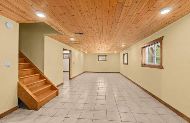 1381 Little Twin Lakes Road Gallery 2