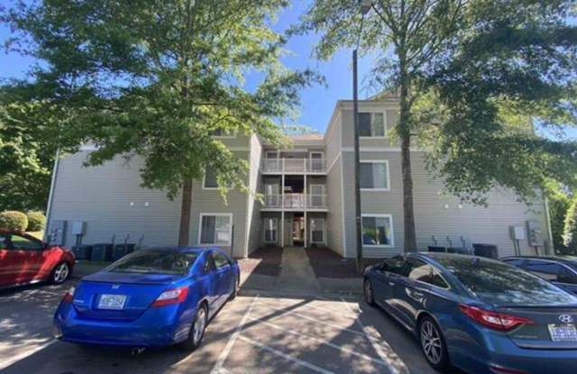 1401 Collegiate Circle photos photos