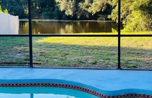 1610 PALM LEAF Drive Gallery 4