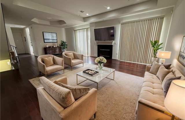 4904 Laurel Canyon photos photos