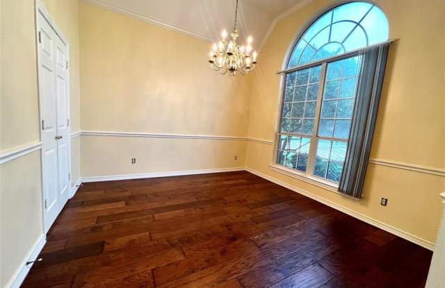 538 Gifford Drive Gallery 4